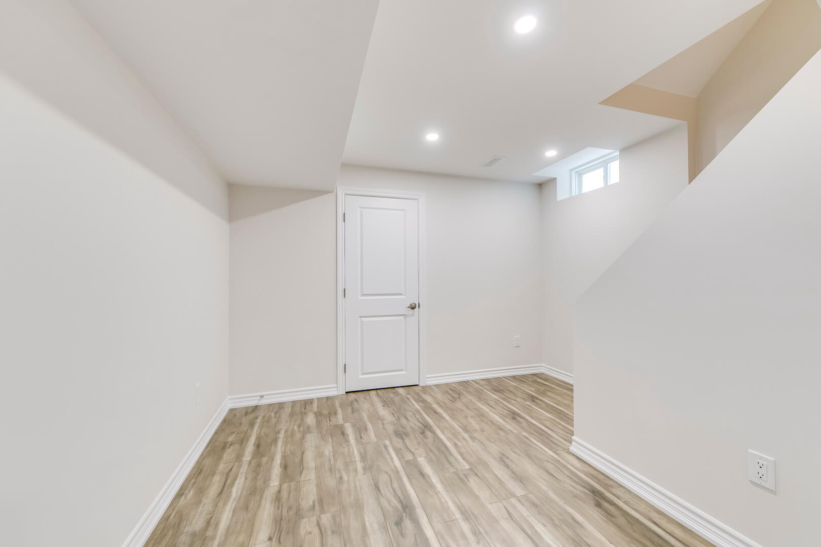 Finished Basement in Maple Portfolio Reno Duck