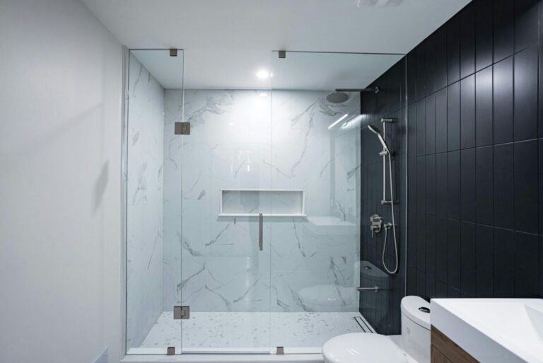Bathroom renovation photos - RenoDuck - North York