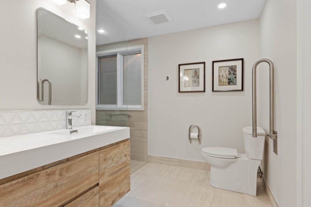accessible-bathroom-renovation-design