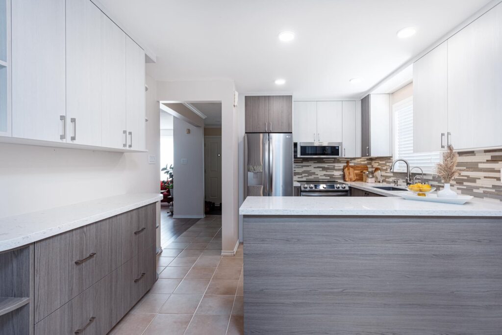 Elegant Contemporary Kitchen Project