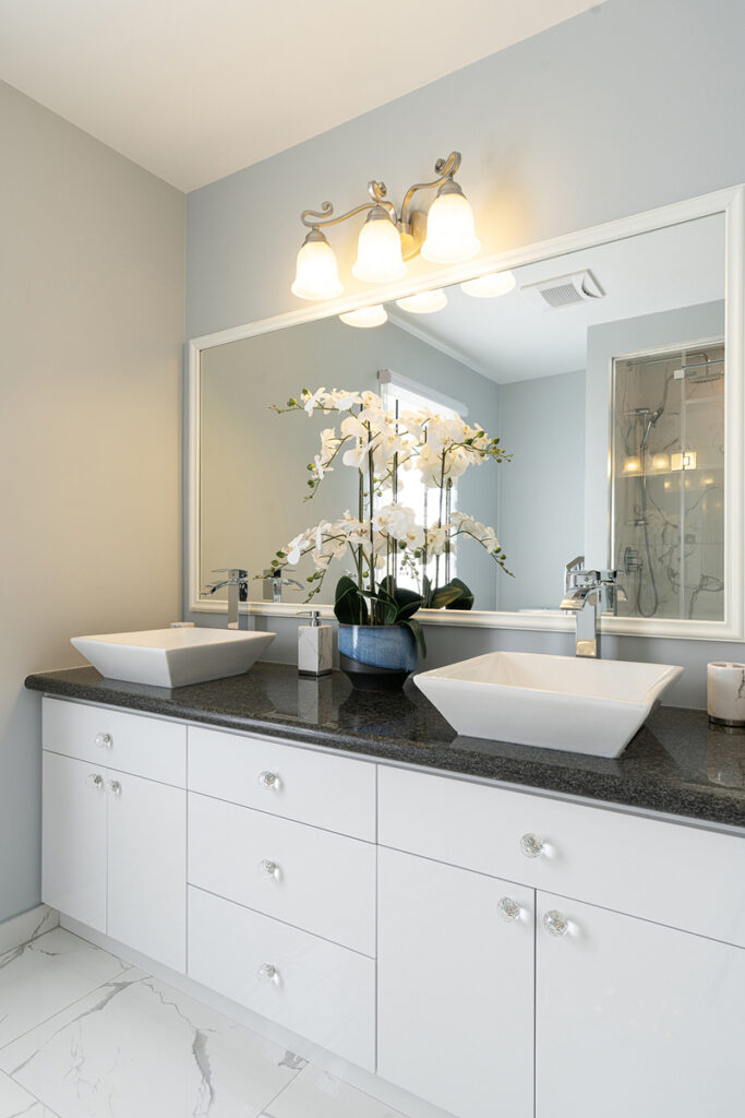 bathroom cabinet - renovatied be RenoDuck